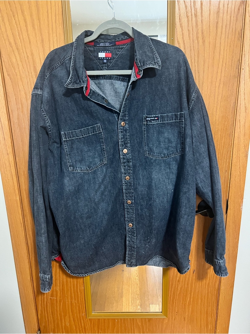 Tommy Hilfiger Men's Dark Wash Denim Button-Down Shirt with Red Trim